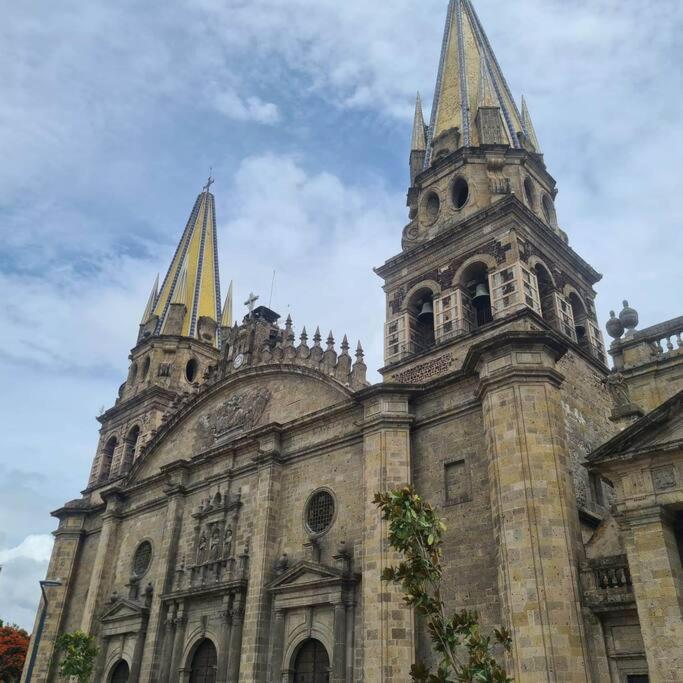 Ferienwohnung Departamento En El Corazon De Guadalajara Exterior foto